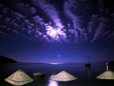 Kargi Bay por la noche
